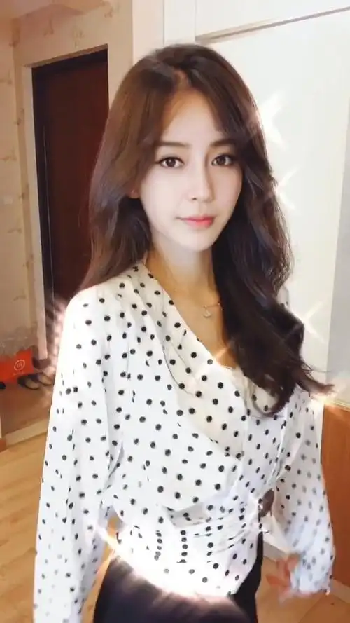 活动作品ai换脸angelababy国庆节快乐