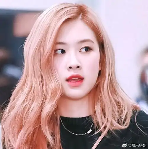 朴彩英素颜状态