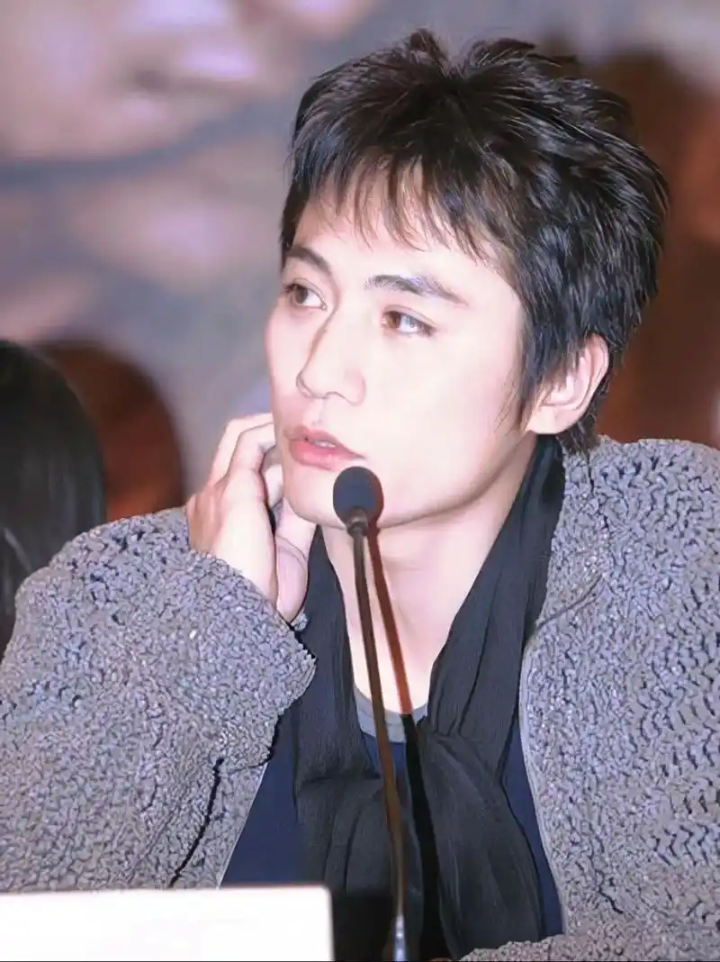 95生日快乐!(一些相册里的美妙图片#刘烨 #这该死的魅力  - 抖音