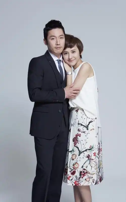 热依扎30岁前大解放合作帅哥暗爽