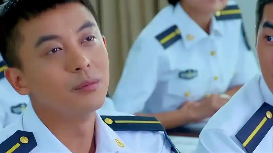 天生要完美:杨紫背圆周率,被战友当众捣乱,后面李佳航更搞笑!