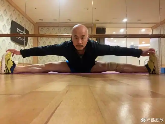 一个人干翻整个黑帮!吴樾大显身手,《愤怒的黄牛》不输《贪狼》