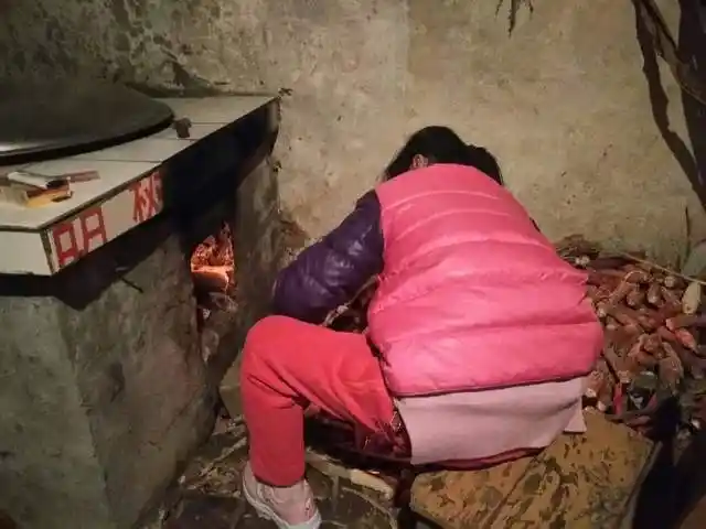 农村90年代的农村春节十张照片总有一张使你难忘