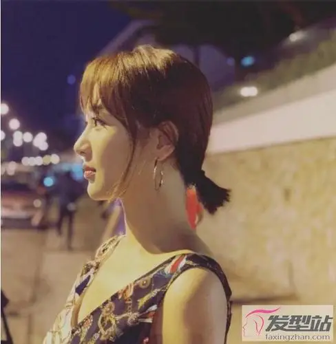 亲爱的热爱的杨紫新发型短发绝对是最甜美减龄之一