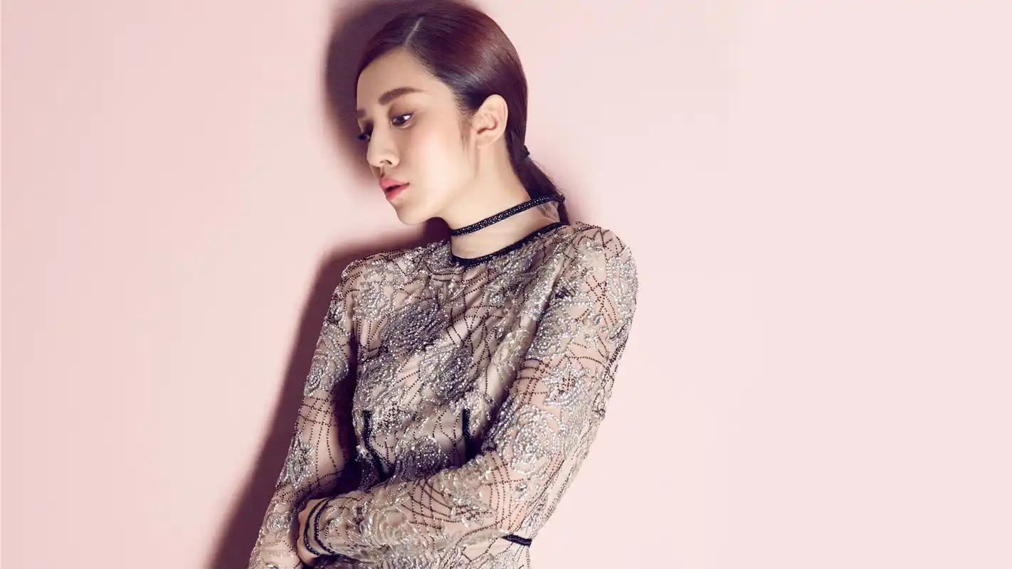 美女演员王晓晨时尚写真桌面壁纸下载高清大图预览1920x1080_大陆明星