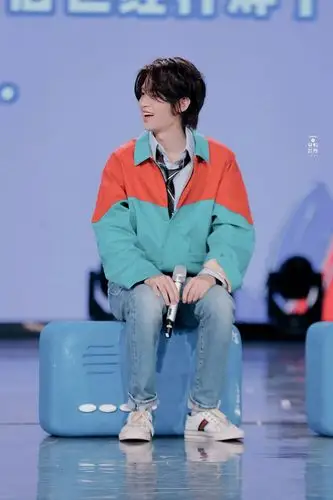 justin黄明昊 《快乐大本营》