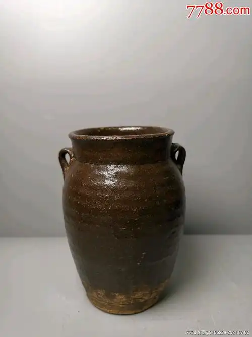 明清老窑瓷酱釉双系罐