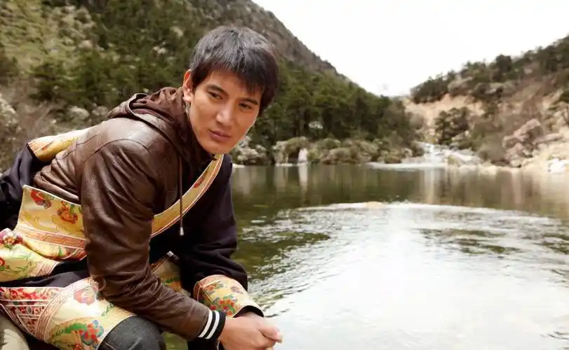 李小璐"前情人"蒲巴甲的堕落史,以及他为何喜欢求婚却不结婚?