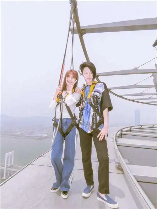 "如果爱"金希澈李菲儿秀恩爱 颖儿见付辛博家长