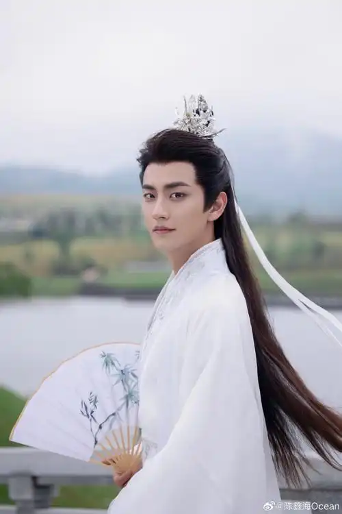 陈鑫海少年书生白衣杀##陈鑫海古装白衣贵公子即视感