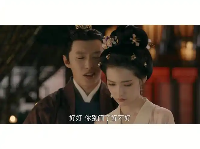 这俩真的不是情侣打情骂俏吗