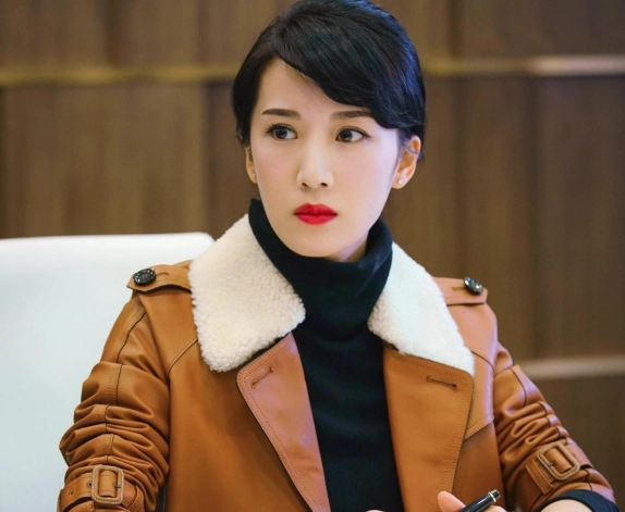 电视剧《梦在海边》是由李念,朱雨辰,毛林林,毛毅等人主演的,他们都是