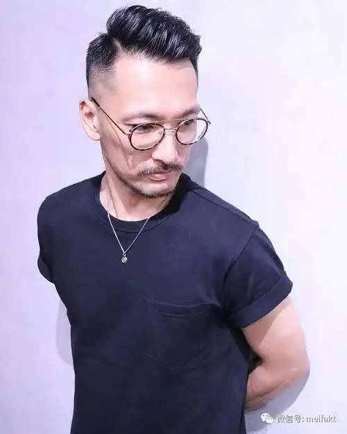 硬汉路线,型男们的发型,简单清爽又有型