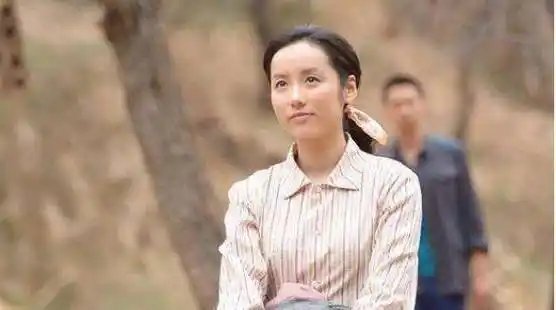 火锅店相识,结婚生子家庭美满,36岁被丈夫宠成公主_吕一_钱泳辰_因为