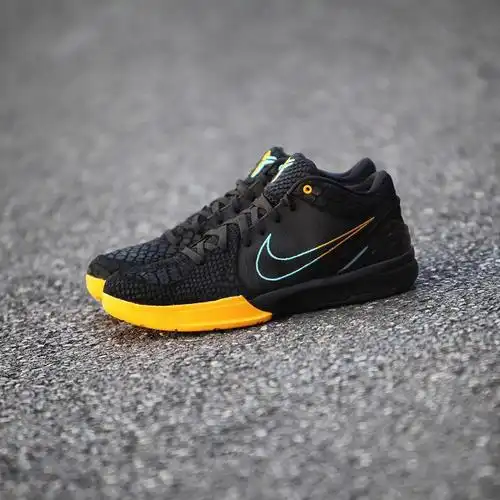 kobe 5,zk5,kobe 6,zk6,zk4,kobe  科比鞋开始降价了?