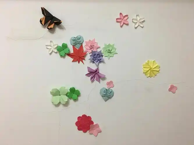 折纸贴墙上如何贴漂亮 手工折纸大全-蒲城教育文学网