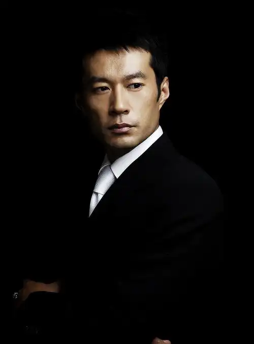 著名演员谭凯:免费当司机走上演艺路,事业顺利却回青岛照顾妈妈