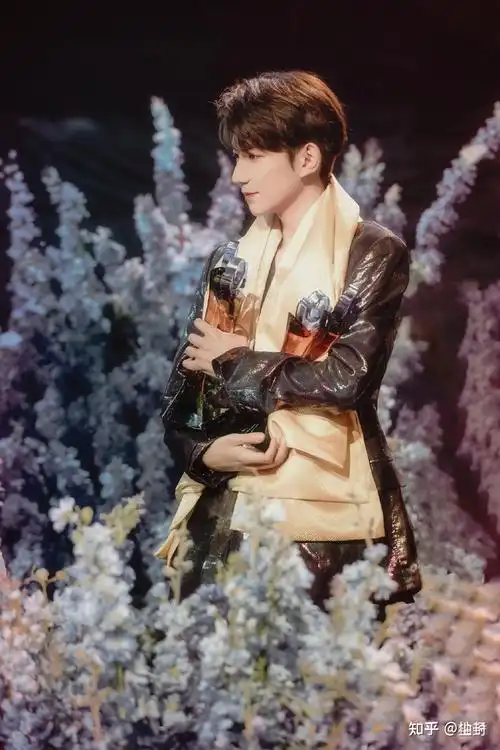 能不能用王源的神图砸死我