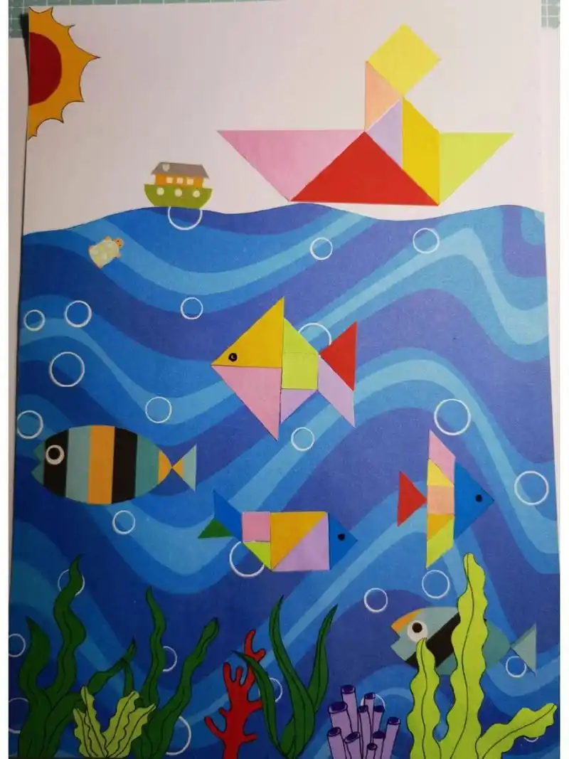 七巧板贴画 一年级手工作业  海洋世界 海底世界蓝色的是素材纸,之前