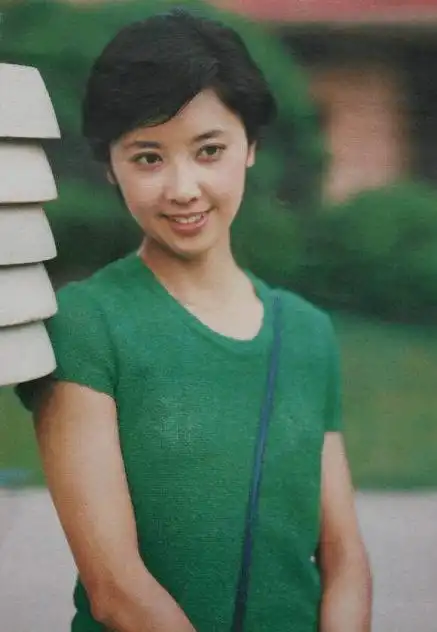 67【滴答有声】罕见老照片!永远的女儿国国王._朱琳