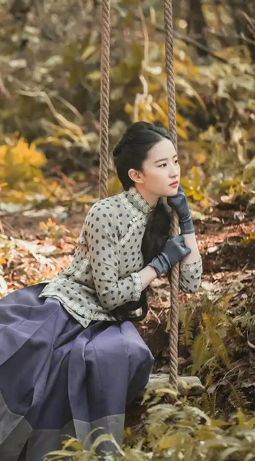 刘亦菲新剧待播,井柏然和神仙姐姐上演"民国爱情",配角都超帅_网易