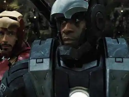 队长,这一招或许不致命,但绝对会令人难受|罗德|漫威|战争机器_新浪