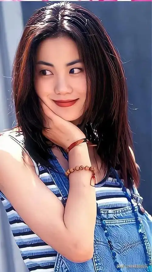王菲年轻时好美,太惊艳了
