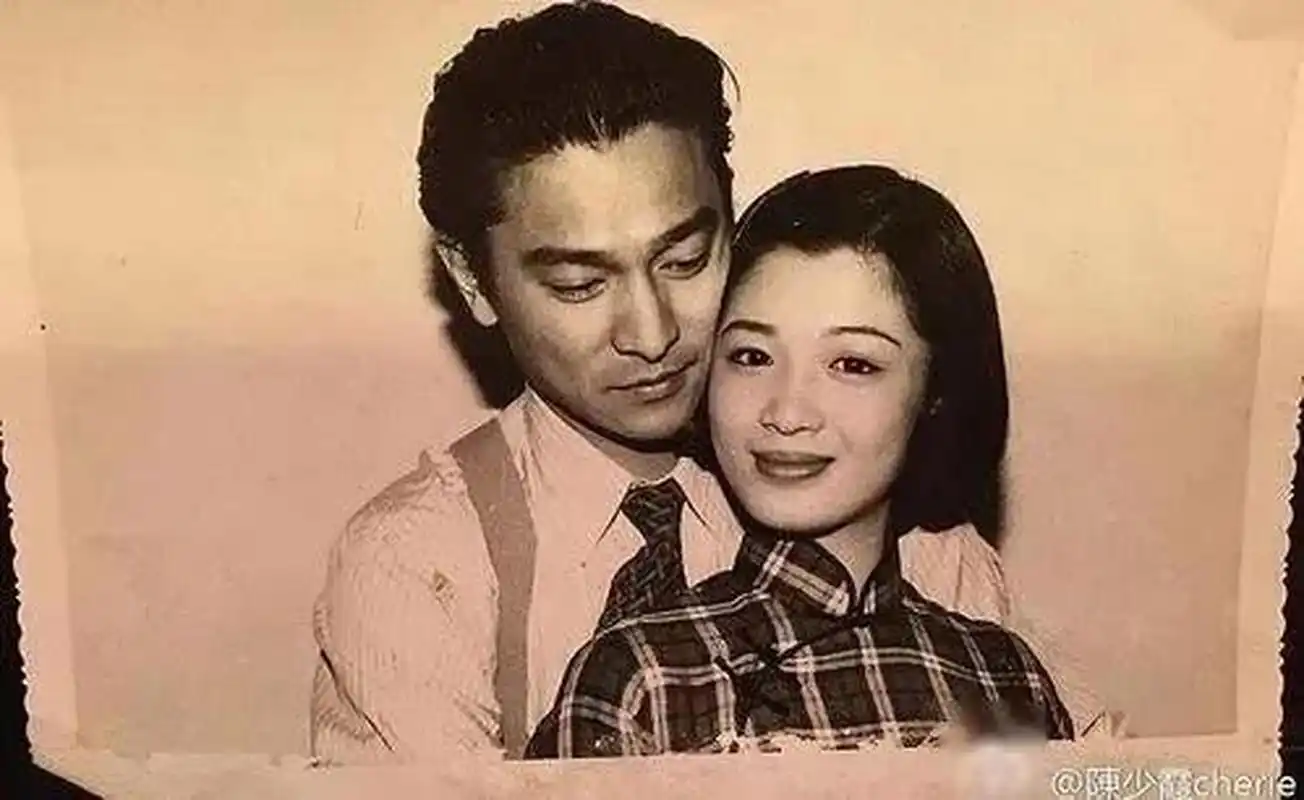 华仔的初恋,会不会是陈少霞?