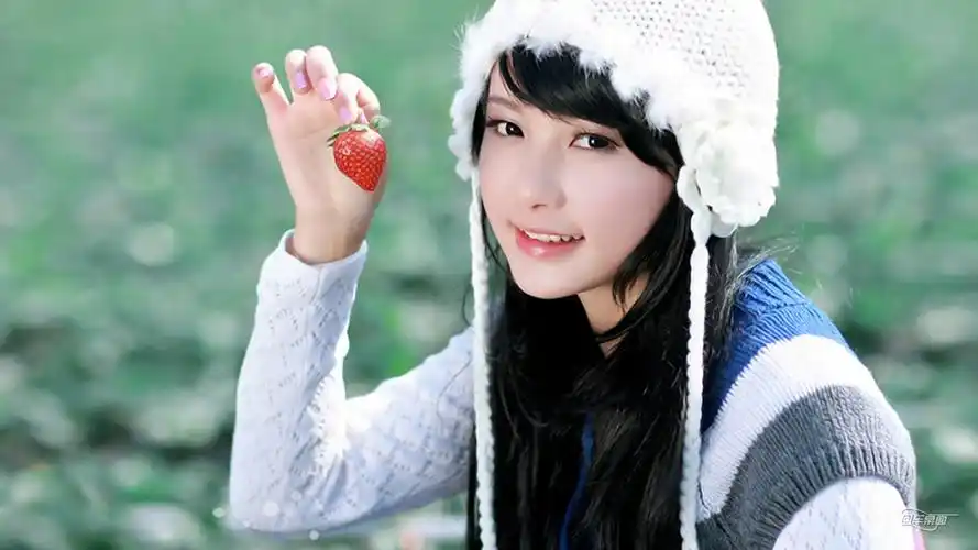 精选清纯可爱甜美女生居家写真桌面壁纸