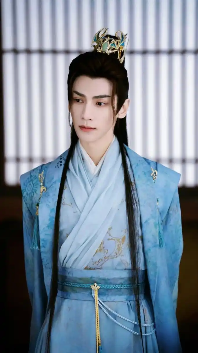 罗云熙古装高清壁纸头像(五)[小红花]