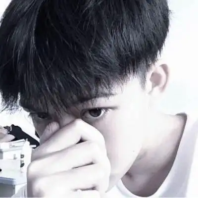 男头2020最新高清帅气温柔系男生头像图片大全微信男生头像英俊潇洒