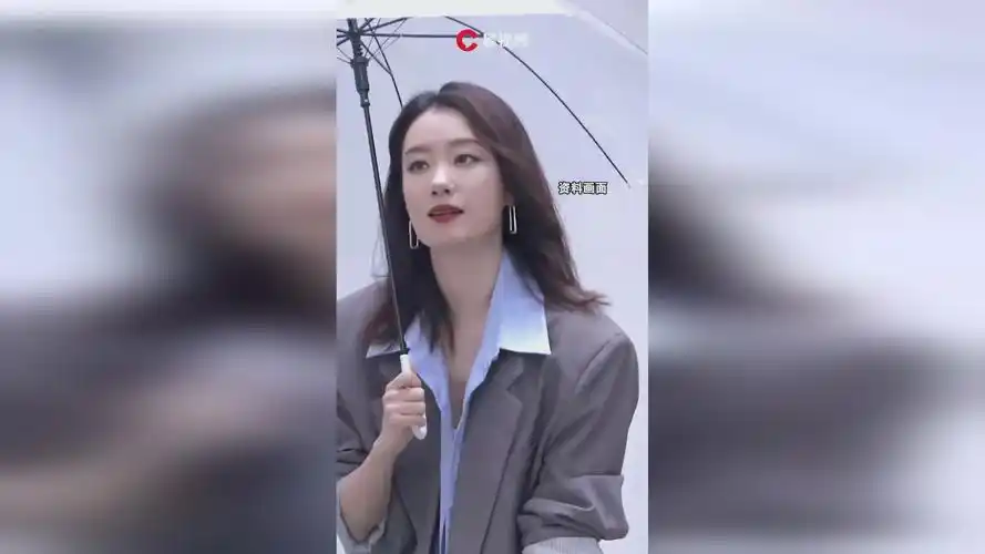 张小斐成首个85后票房破百亿女演员