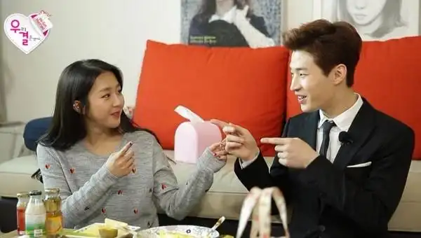 《我结》henry和金艺媛结成夫妻! 激动的初见面登场