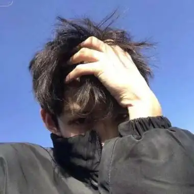 2019高冷霸气男生微信头像 往事已成空