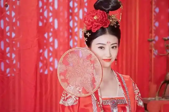 景甜和杨蓉长相景甜和杨蓉长得像