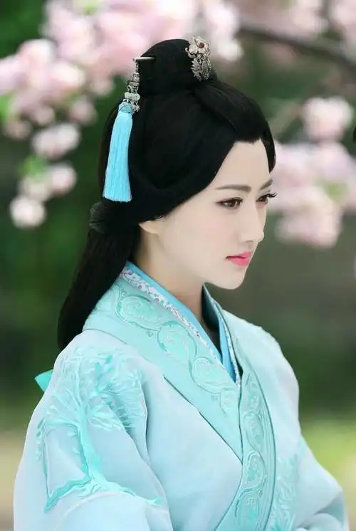 古装剧中蓝衣美女,杨幂刘诗诗赵丽颖好美,鞠婧祎简直就是小仙女