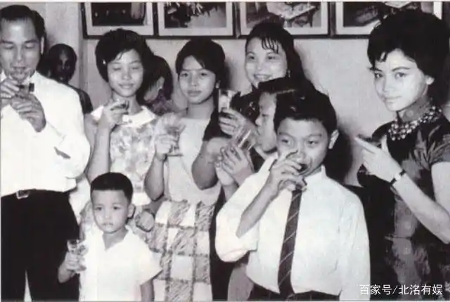 一生只代言4个广告,如今市值超百亿,张国荣眼光到底多厉害?