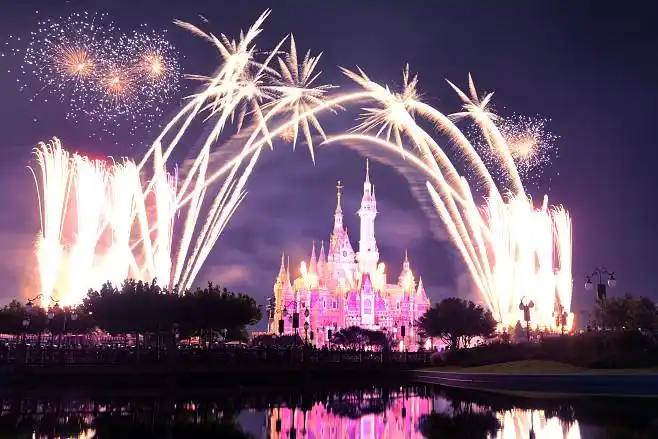 迪士尼城堡烟花