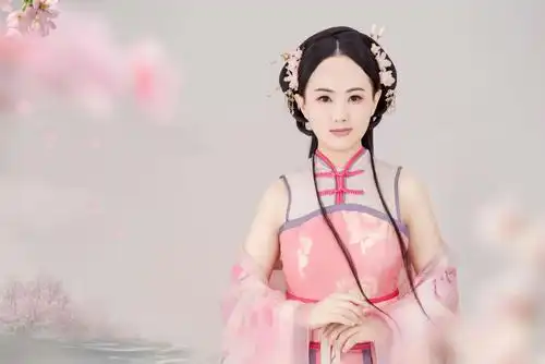 宝贝姑娘穿越了,中国古代变成了五大美女了!