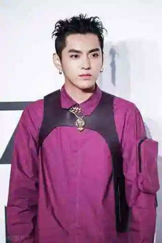 吴亦凡赵丽颖曾相恋吴亦凡女友资料