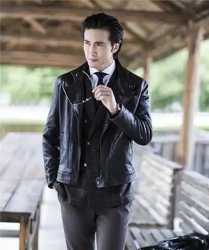 曾是快递员的他被杨幂一眼相中,30岁出道,如今红得一塌糊涂_高伟光