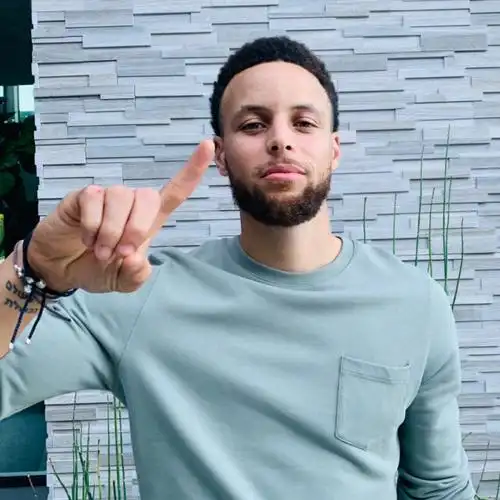 一组帅照#库里  #薯队长