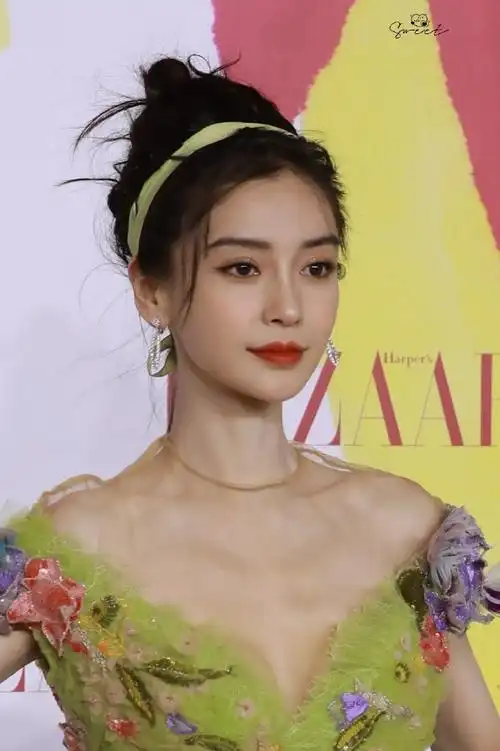 angelababy超话#angelababy红毯生图状态#绿野仙踪的红毯生图真的生图