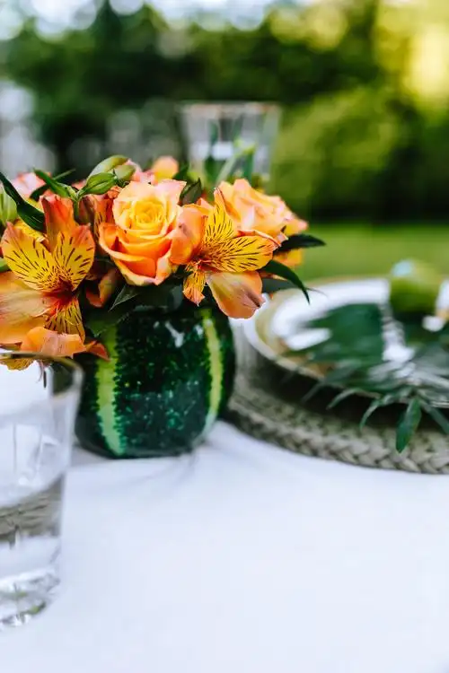 异国情调的鲜花和绿色植物图片鲜花唯美植物绿色植物