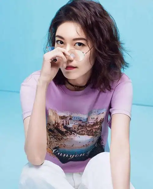 高露高清壁纸高露短发图片