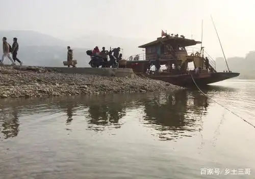 5元船票的老渡口,人在江中游,重温旧时光