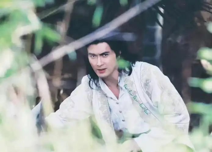 开机,主角实力不如配角,两新人演技让人担忧_广大观众_包恩_何润东