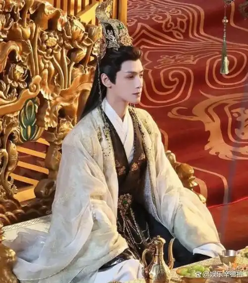 这群内娱"男妲己""风姿卓越",任嘉伦肖战上榜,邓为实至名归