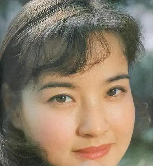 刘晓庆60岁风光再嫁晚年爱上书法两个字卖5888