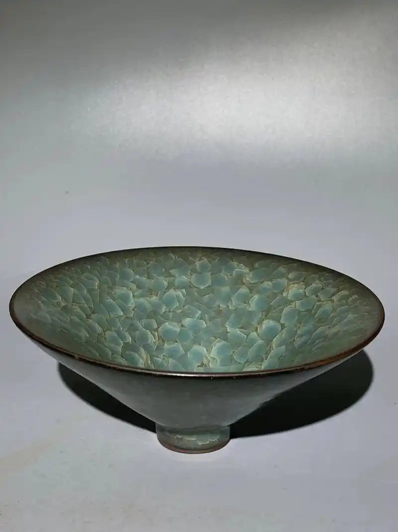 宋官窑冰裂纹斗笠盏精品.#器物之美 #好东西一起分享给大家  - 抖音